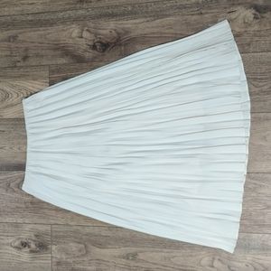 Uniqlo Midi Pleated Skirt